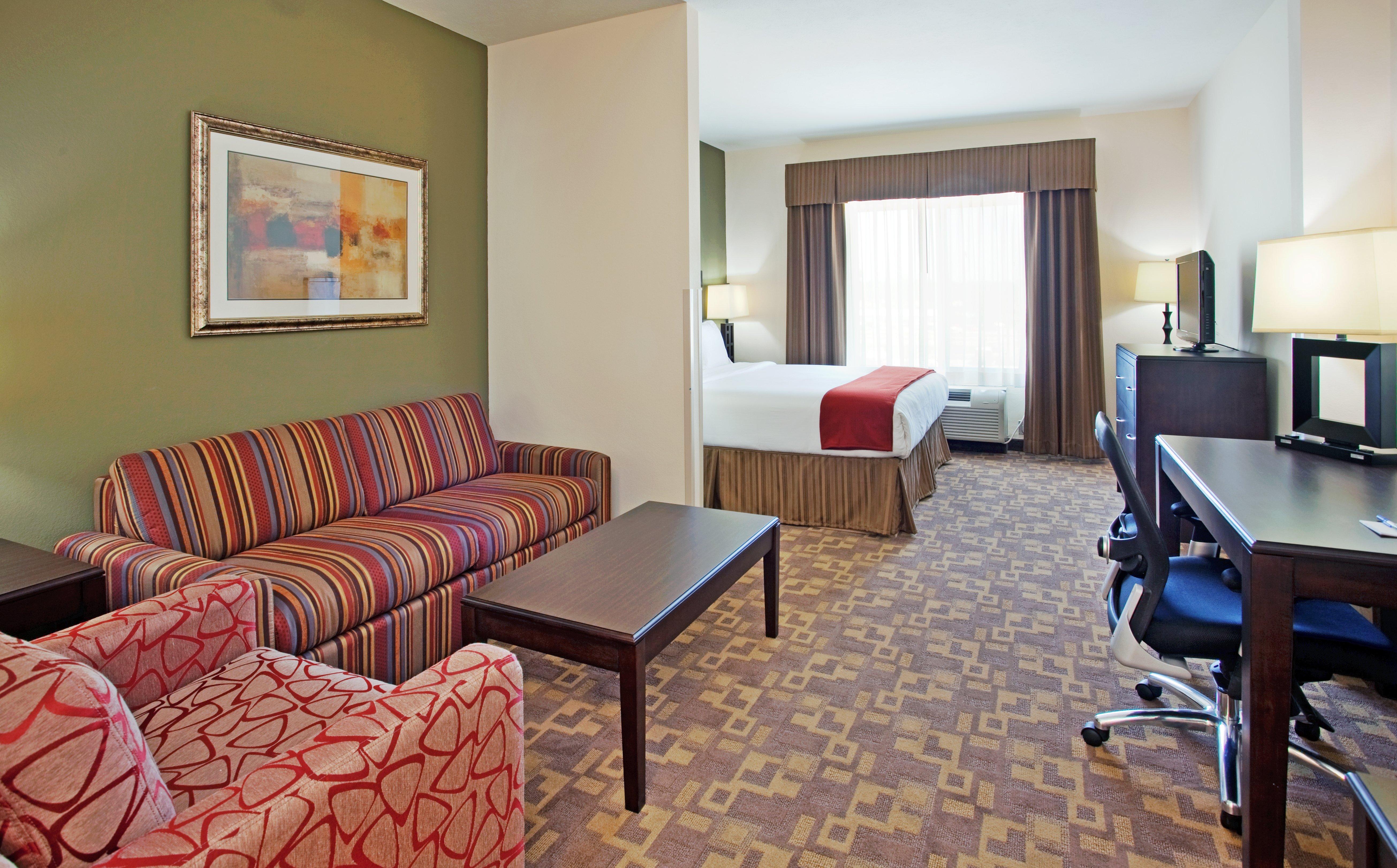 Holiday Inn Express & Suites North Topeka Exteriér fotografie