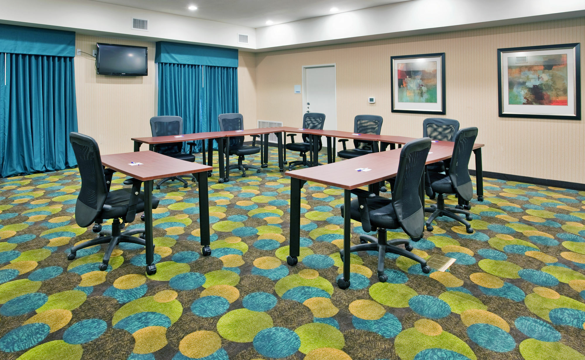 Holiday Inn Express & Suites North Topeka Exteriér fotografie